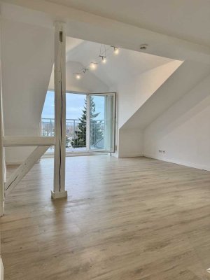 Moderne 2‑Zimmer Dachgeschosswohnung in Ansbach (Stadt)