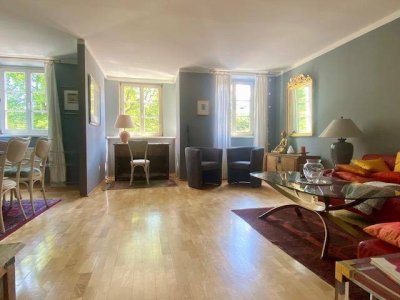 Ibk-Altstadtnähe: Charmante 89 m² Wohnung mit verglaster ruhiger Loggia