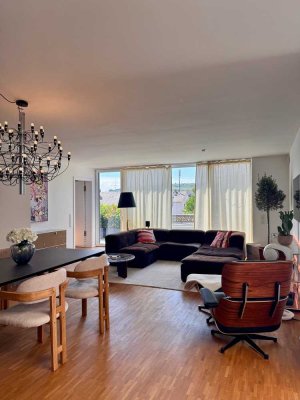 Lichtdurchflutete Wohnung mit hochwertiger Ausstattung, großem Balkon und Tiefgaragenstellplatz
