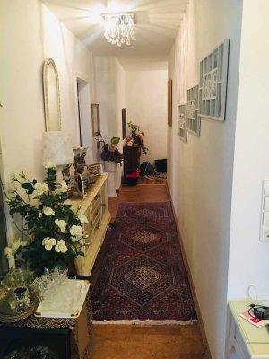 Helle 3-Zimmer-Wohnung mit Balkon in Frankfurt-Fechenheim