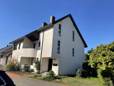 3-Familienhaus mit idyllischem Garten und viel Potential in traumhaft ruhiger Lage