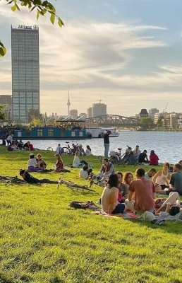 Kiezgefühl - 3 Zimmer am Treptower Park