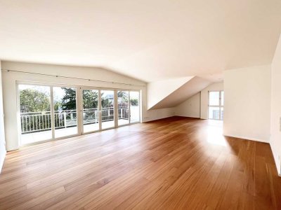 KOMPONISTENVIERTEL! Exklusive 4-Zi.-Penthousewohnung mit Südterrasse, EBK und Fahrstuhl