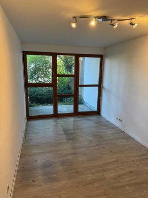1-Zimmer Wohnung mit Terrasse und Garage in Tübingen