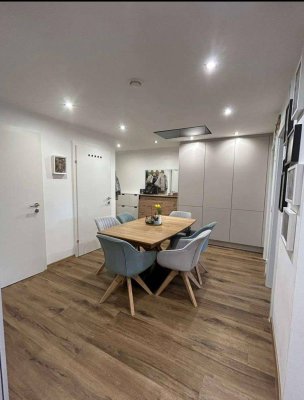 Moderne 3-Zimmer-Gartenwohnung mit Terrasse, Smart Home &amp; Tiefgarage in Bruck a. d. Glstr.
