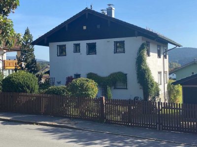 Top Lage - Attraktives stilvolles Landhaus in bevorzugter Lage von Zwiesel