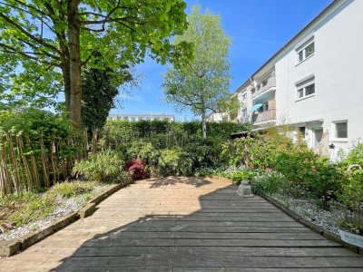 Sofort verfügbar! Elegante, tageslichtverwöhnte Gartenwohnung. Traumhafte, ruhige Terrasse.