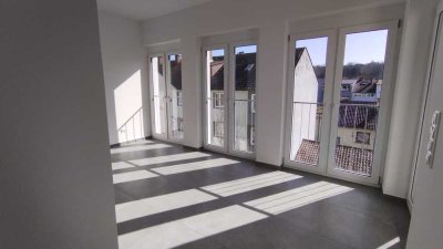 ERSTBEZUG 3,5-Zimmer Wohnung in Pforzheim Innenstadt, verfügbar ab 01.04.2026/ nach Absprache,