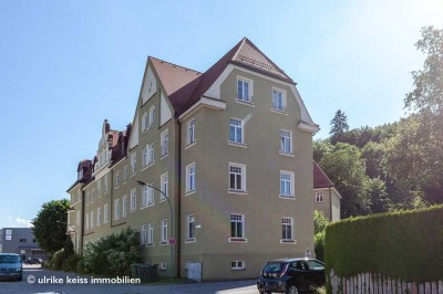 Darüber nur der Himmel! Charmantes, kernsaniertes Baudenkmal! Balkon! Schöne Türen!