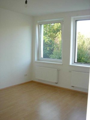 Schöne helle 2  Zimmerwohnung zum 01.03.2026 frei! -Direkt vom Eigentümer!