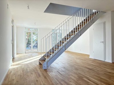 Neubezug: NKM 12,55 €/ m² inkl. Gartenanteil und 2 Stellplätzen