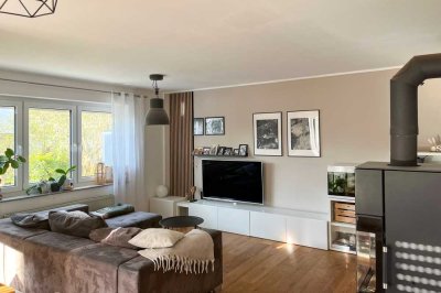 Wunderschöne 3-Zimmer-Erdgeschosswohnung mit Terrasse, TG-Stellplatz und Einbauküche!