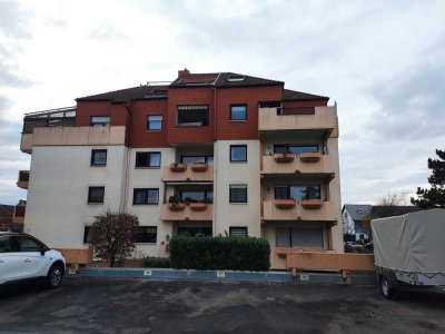 Schöne 3-Zimmer Wohnung im 3. OG in Brühl mit Dachterrasse