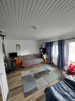 Schöne 2 Zimmer Wohnung mit Balkon!