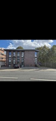 Haus in Haus Konzept -  Wohnung mit 5,5 Zimmern in Mülheim Speldorf