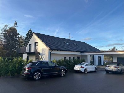 Aussergewöhnliche 4-4,5-Zi-ETW-Traumwohnung DG mit Balkon, Garten, Garage 71069 Darmsheim