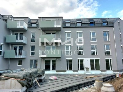 ERSTBEZUG Neubau Dachgeschoßwohnung mit Loggia und Balkon