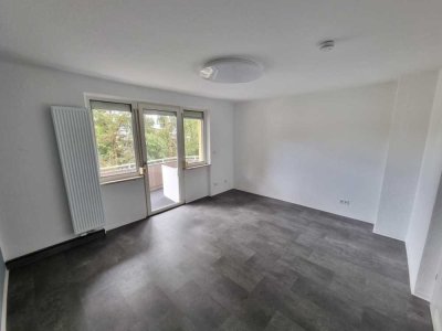 Erstbezug nach Renovierung ...
Charmante, modernisierte 3-Zimmer-Eigentumswohnung mit Balkon