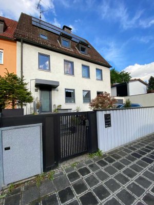 Freundliche Maisonette-Wohnung mit 3 Zimmern in Nürnberg-Zabo – 93 m² mit Blick ins Grüne