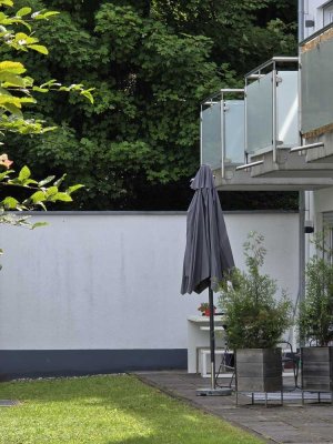 Moderne, ruhige ein Zimmer Wohnung in Augsburg, Göggingen, möbliert