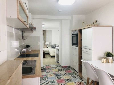 Möblierte 2,5 Zimmer Souterrain Wohnung mit kompletter Ausstattung!