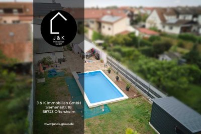 Charmantes Anwesen mit Nebengebäude, Gartenidylle & Pool