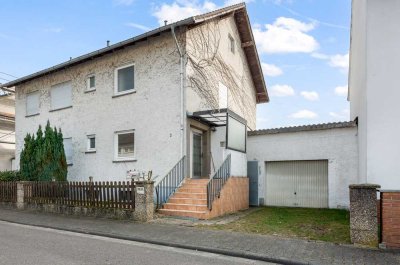 Großes Wohnhaus mit viel Potenzial in ruhiger Lage