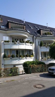 Großzügige Dachgeschosswohnung mit Balkon in Dortmund-Kirchhörde