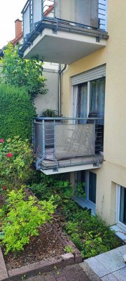 Attraktive und neuwertige 2-Raum-Souterrain-Wohnung mit geh. Innenausstattung mit EBK in Nidderau