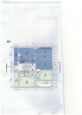 Sonnige 6 Raum Wohnung mit 2 Balkonen und Stellplatz