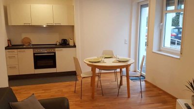 Gepflegte mit möbel 1-Zimmer Wohnung mit Balkon in Darmstadt-Mitte