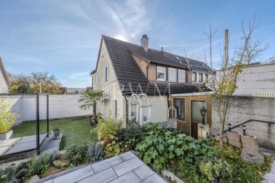 Liebevoll renovierte Doppelhaushälfte mit Garten, Garage, Sauna und kleiner Gewerbeeinheit