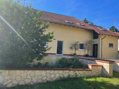 Freistehendes 1-2 Familienhaus in ländlicher Gegend von Rehlingen-Siersburg zu verkaufen