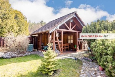 IMMOBERLIN.DE - Fabelhaftes Haus mit Sonnengarten & Doppelgarage in ländlicher Wohlfühllage & Seenäh