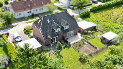 Doppelhaushälfte mit Sauna und Doppelgarage