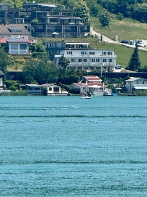EXKLUSIVE 2-ZIMMER-WOHNUNG IN PÖRTSCHACH AM WÖRTHERSEE – ERSTBEZUG, 2 TERRASSEN &amp; PARKPLATZ INKLUSIVE