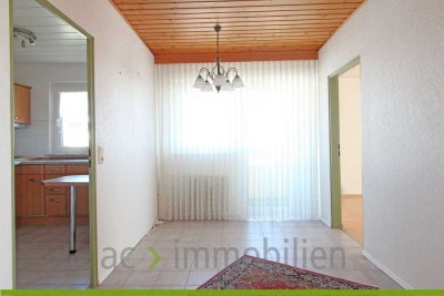 ac | Gut geschnittene 3-Zimmer Wohung in gepflegtem Mehrfamilienhaus