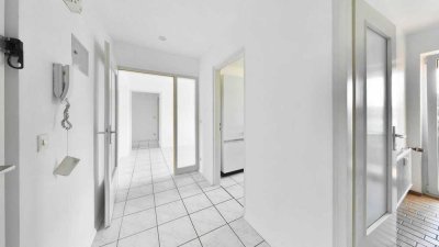 Bestlage am Friedensplatz: 4-Zi.-ETW mit ca. 92m² Wfl. – großzügig, lichtdurchflutet und bezugsfrei