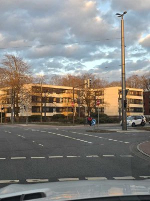 Helle 2-Zimmer-Wohnung im 2. OG mit Balkon in Bremen-Lehe