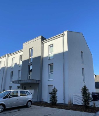 Neubauwohnung in zentrumsnaher Lage mit Balkon!