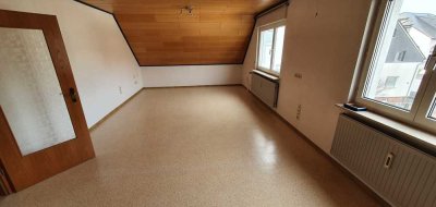 Schöne und helle 3-Zimmer Wohnung im 2. OG in Dreieich-Götzenhain