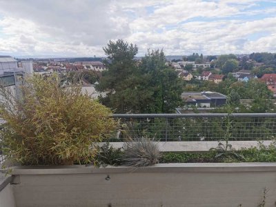 Geschmackvolle 4-Raum-Wohnung in Esslingen Am Neckar