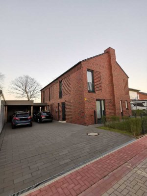 Moderne Doppelhaushälfte - 4 ZKB