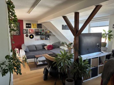 Lichtdurchflutete Dachgeschosswohnung 90 m2 im Loftstyle