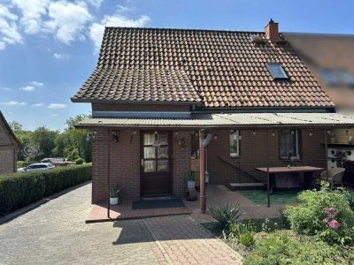 Gemütliche Doppelhaushälfte mit Garten und einer Menge Nebengelass für Hobby,  Werkeln, Basteln & Ba