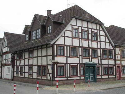 Repräsentatives Mehrfamilienhaus mit 27 Zimmern in Holzminden