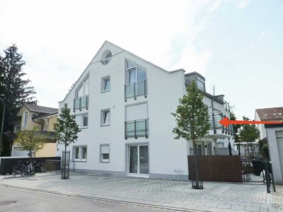 Hell, freundlich, praktisch * 2-Zimmer-Wohnung zum Wohlfühlen im 1.OG