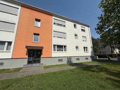 ***moderne 4 Zimmer Erdgeschosswohnung mit Garten***