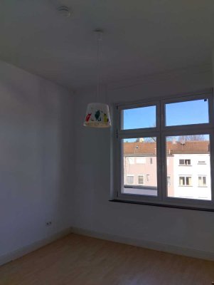 Gepflegte 5-Zimmer-Wohnung in Solingen Ohligs