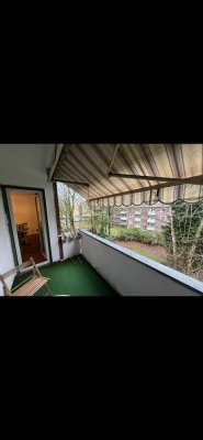 1 Monat Mietfrei - 3-Zimmer-Etagenwohnung mit zwei Balkonen  in D-Garath